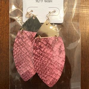 Tell Your Tale Jewelry - Snake skin textured earrings Tell Your Tale Jewelry - Snake skin textured earrings